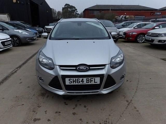 Used Ford Focus Zetec 115 HP (84 kW) 2014 Silver Estate