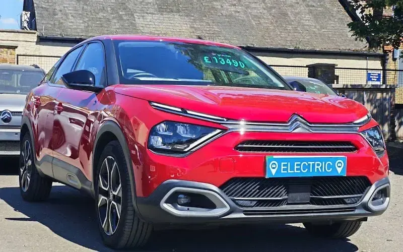 Used Citroën e-C4 Shine 100 kW (136 HP) 2022 Hatchback