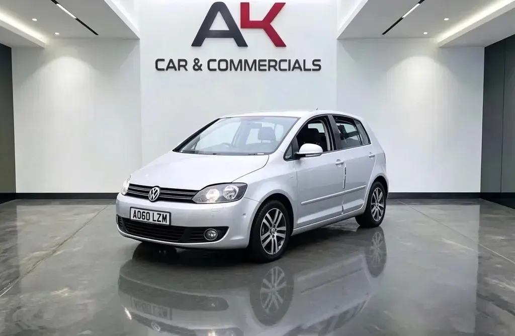 Used VW Golf VI SE 105 HP (77 kW) 2010 Silver Hatchback