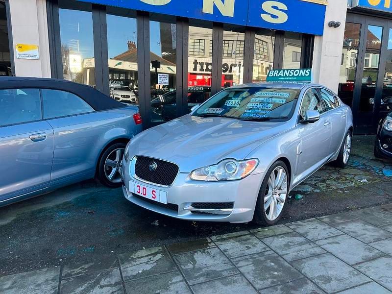 Second-hand Jaguar XF Premium Luxury 2011 Argintiu Berlinǎ