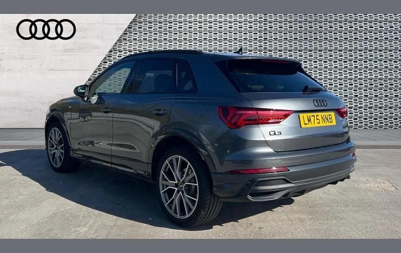 Used Audi Q3 Black Edition 150 HP (110 kW) 2025 Grey SUV