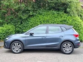Używany Seat Arona SE Technology 110 KM (80 kW) 2023 Szary SUV