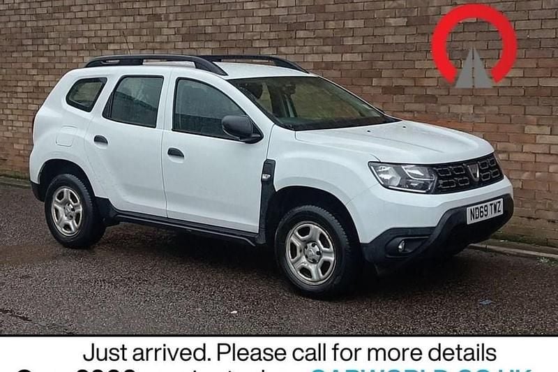 Used Dacia Duster Essentiel 100 HP (73 kW) 2019 White SUV