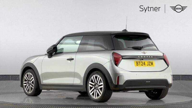 Used Mini Cooper S Hatch 201 HP (147 kW) 2024 Silver Hatchback