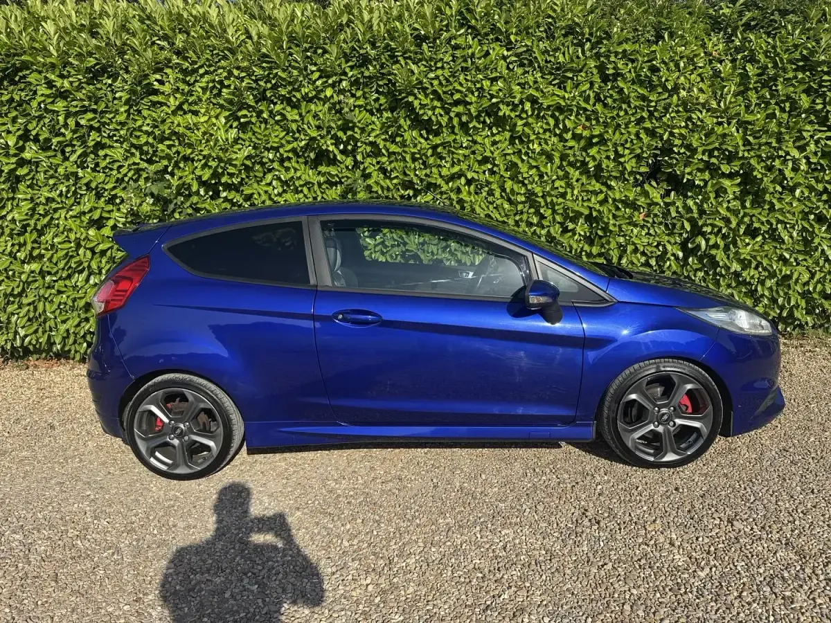 Used Ford Fiesta ST 2015 Blue Hatchback