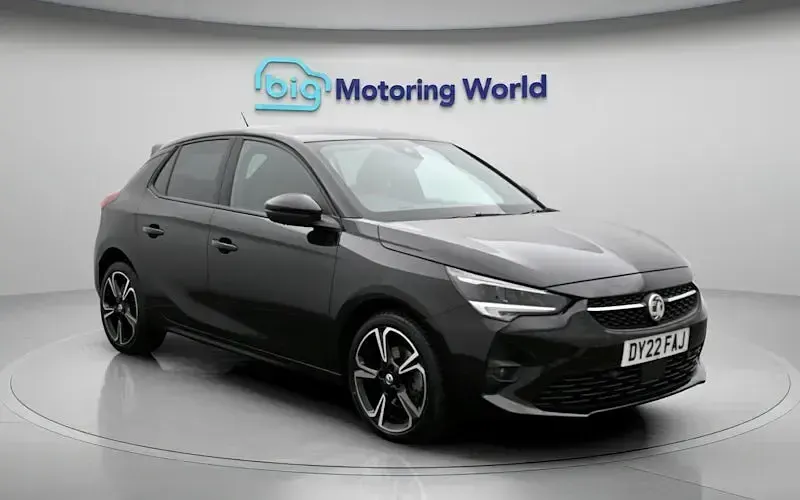 Used Vauxhall Corsa Edition 131 HP (96 kW) 2022 Black Hatchback