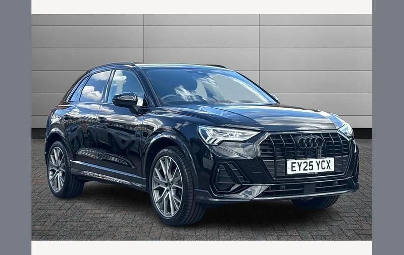 Mythos black Used 2025 Audi Q3 Black Edition SUV | £35,695 (Fair price) - Image 1/4