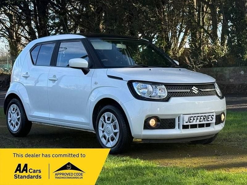 Used Suzuki Ignis SZ3 90 HP (66 kW) 2017 White/black Hatchback
