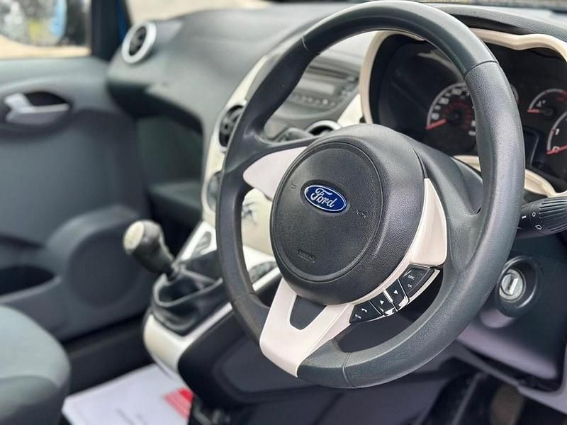 Used Ford Ka Zetec 69 HP (50 kW) 2010 Blue Hatchback