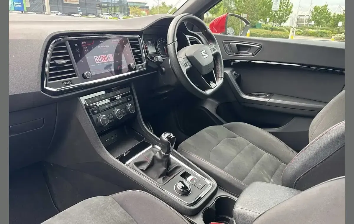 Used Seat Ateca FR 150 HP (110 kW) 2019 Red SUV