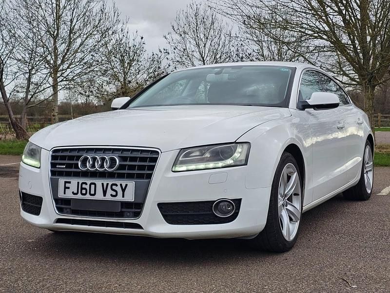 Begagnad Audi A5 2026 Vit Sedan