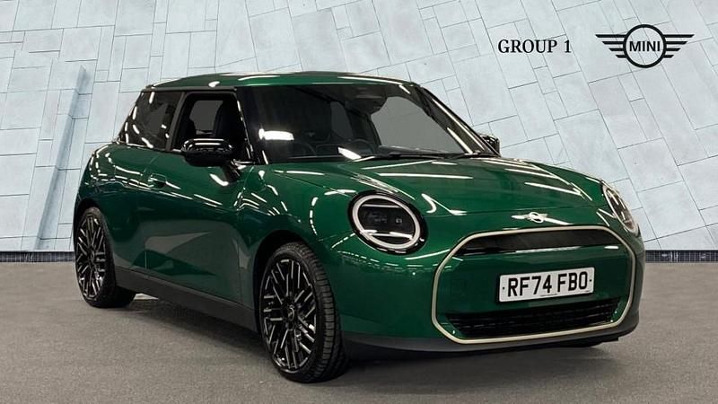Used Mini Cooper Hatch 133 kW (181 HP) 2024 Green Hatchback