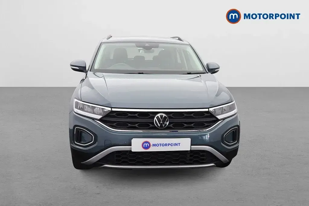 Used VW T-Roc Life 110 HP (80 kW) 2023 Blue SUV