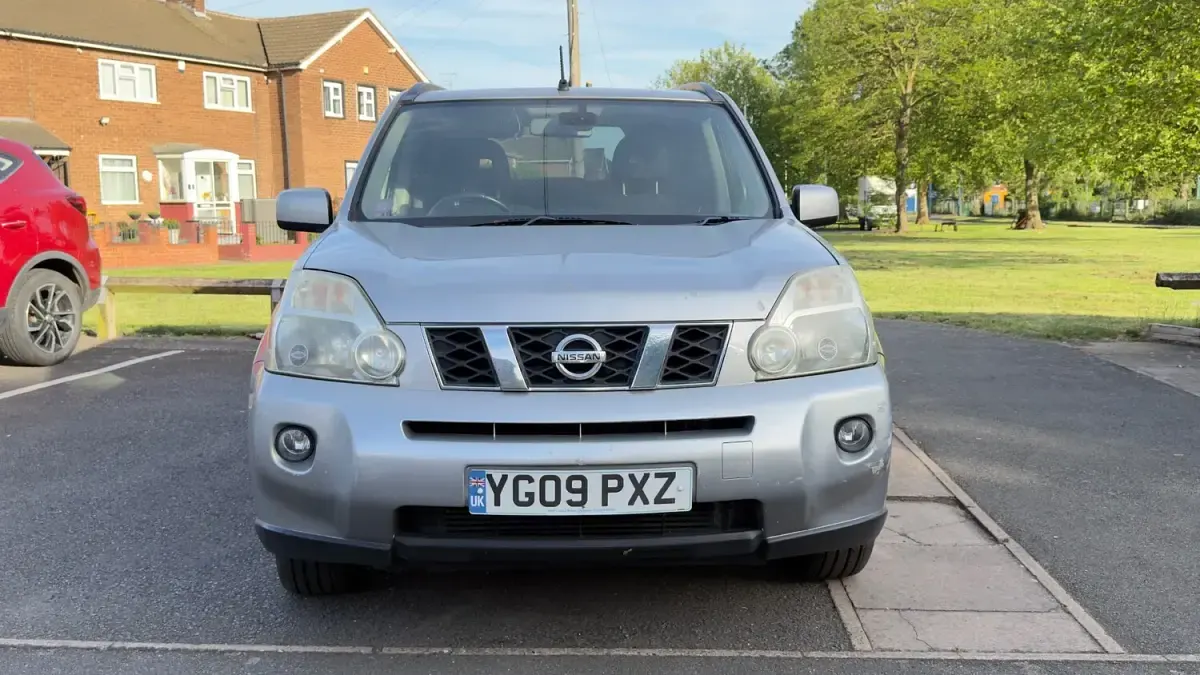 Used Nissan X-Trail 150 HP (110 kW) 2009 Silver SUV