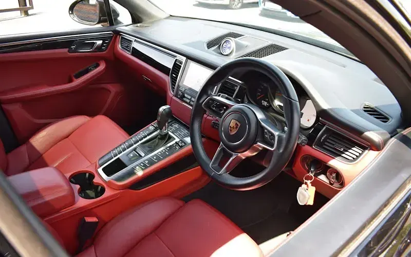 Used Porsche Macan 258 HP (189 kW) 2017 SUV
