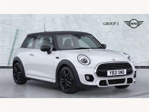 White silver Used 2021 Mini Cooper Sport Hatchback | £16,490 (A bit pricey) - Image 1/4