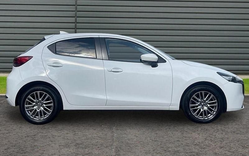 Used Mazda 2 Exclusive-Line 90 HP (66 kW) 2024 Hatchback