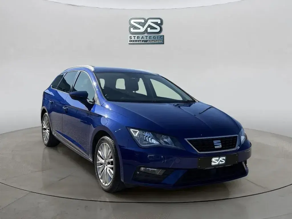 Used Seat Leon ST SE Dynamic 115 HP (84 kW) 2017 Blue Estate