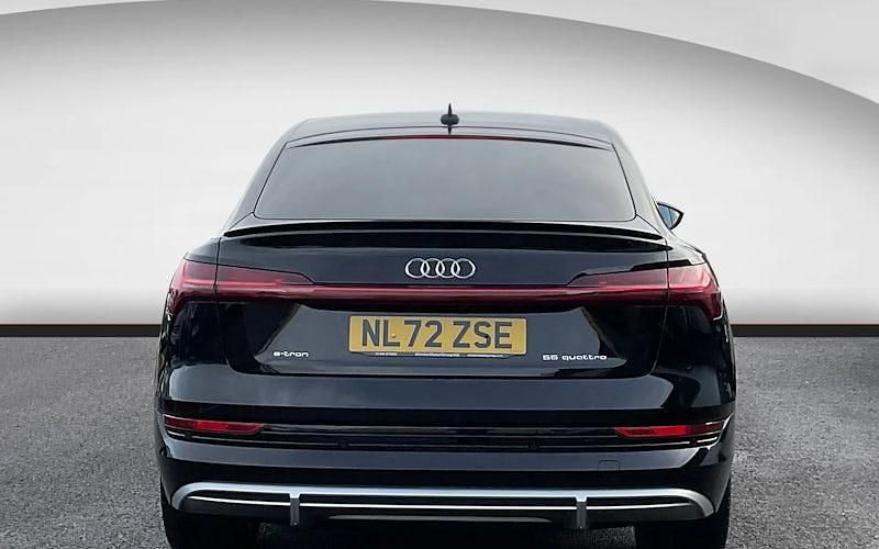 Used Audi e-tron Sportback S-Line 300 kW (408 HP) 2022 SUV