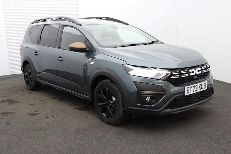 Used Dacia Jogger Extreme 140 HP (102 kW) 2024 MPV