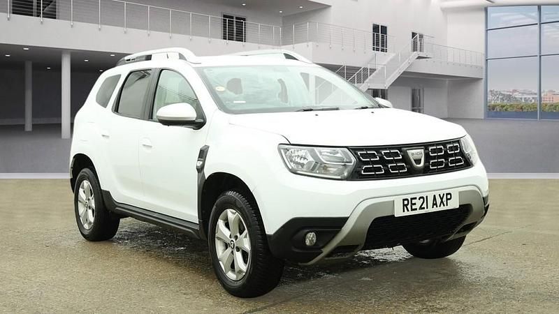 White Used 2021 Dacia Duster Comfort Hatchback | £8,595 (Good price) - Image 1/4