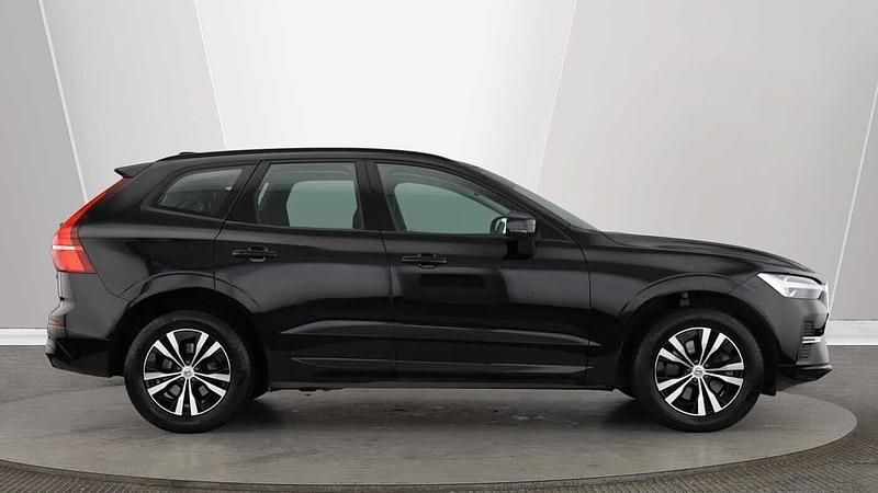 Used Volvo XC60 Core 247 HP (181 kW) 2023 Black SUV