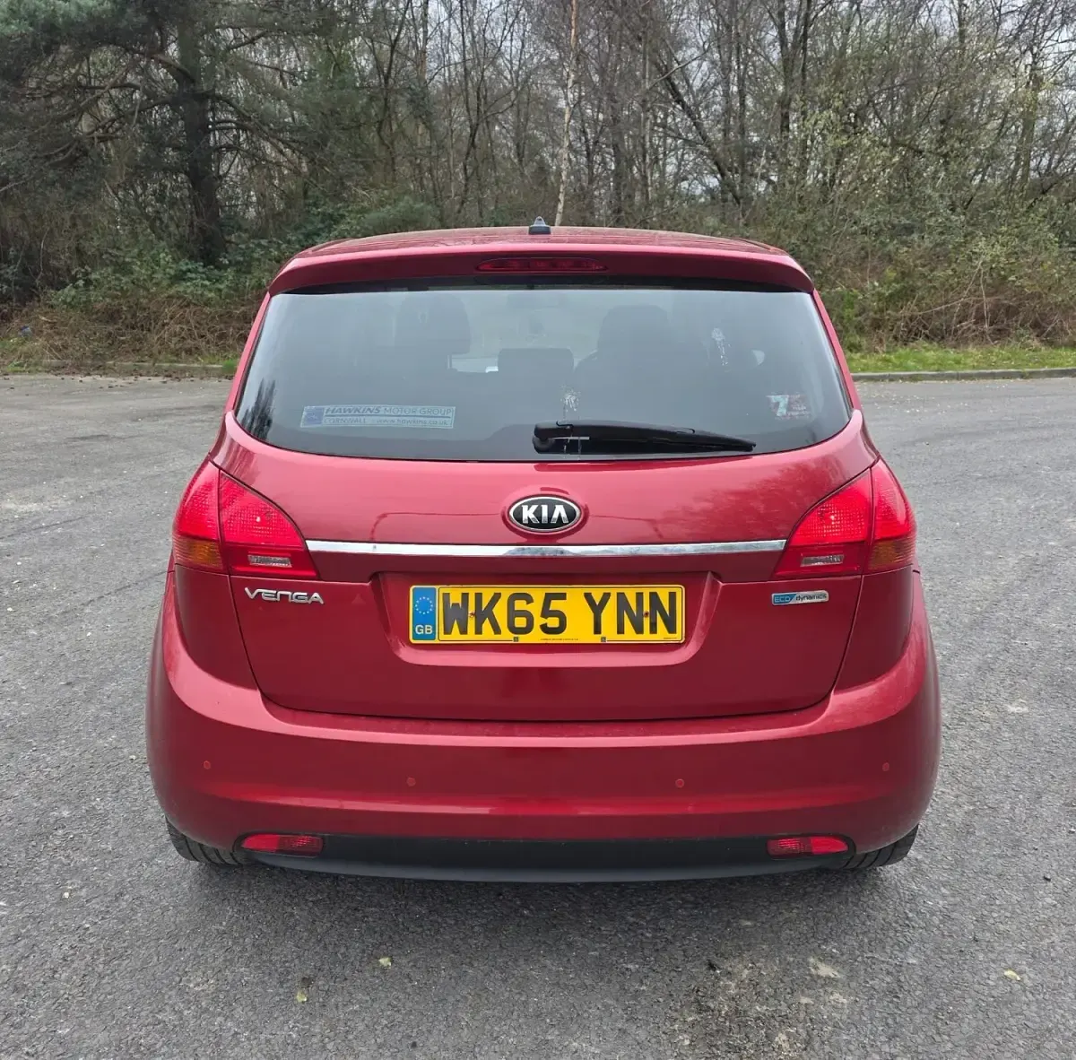 Used Kia Venga 90 HP (66 kW) 2016 Red Hatchback