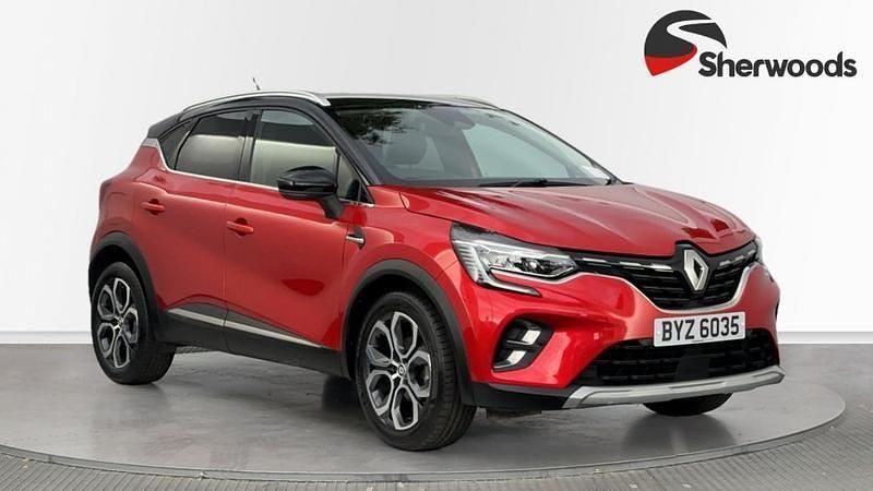 Red Used 2022 Renault Captur SE SUV | £12,999 (Good price) - Image 1/4