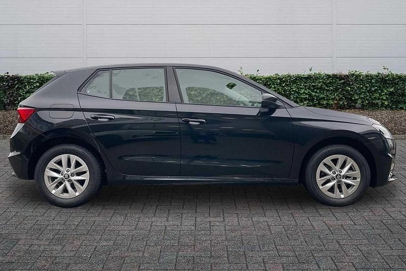 New Skoda Fabia SE 85 HP (62 kW) 2025 Black magic pearl effect Hatchback