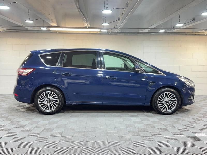 Used Ford S-MAX Titanium 2019 Blue MPV