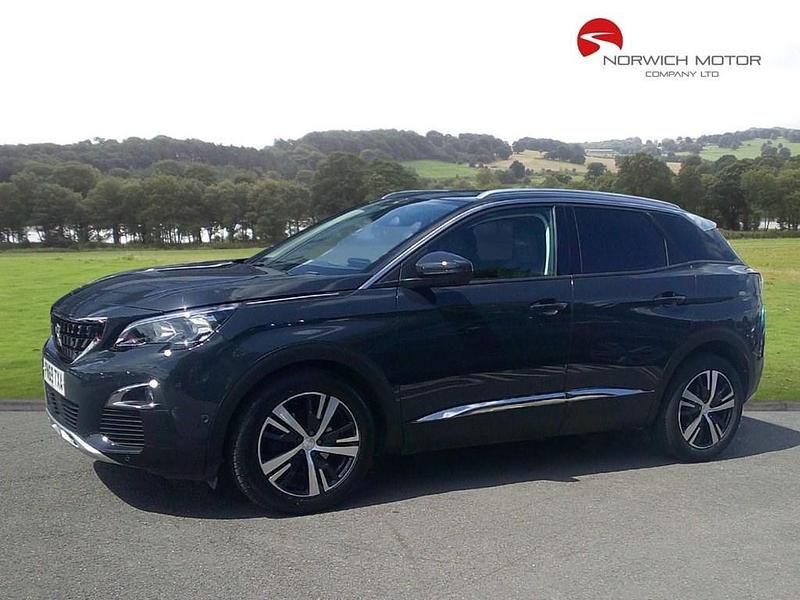 Used Peugeot 3008 Allure 129 HP (94 kW) 2019 Grey Hatchback