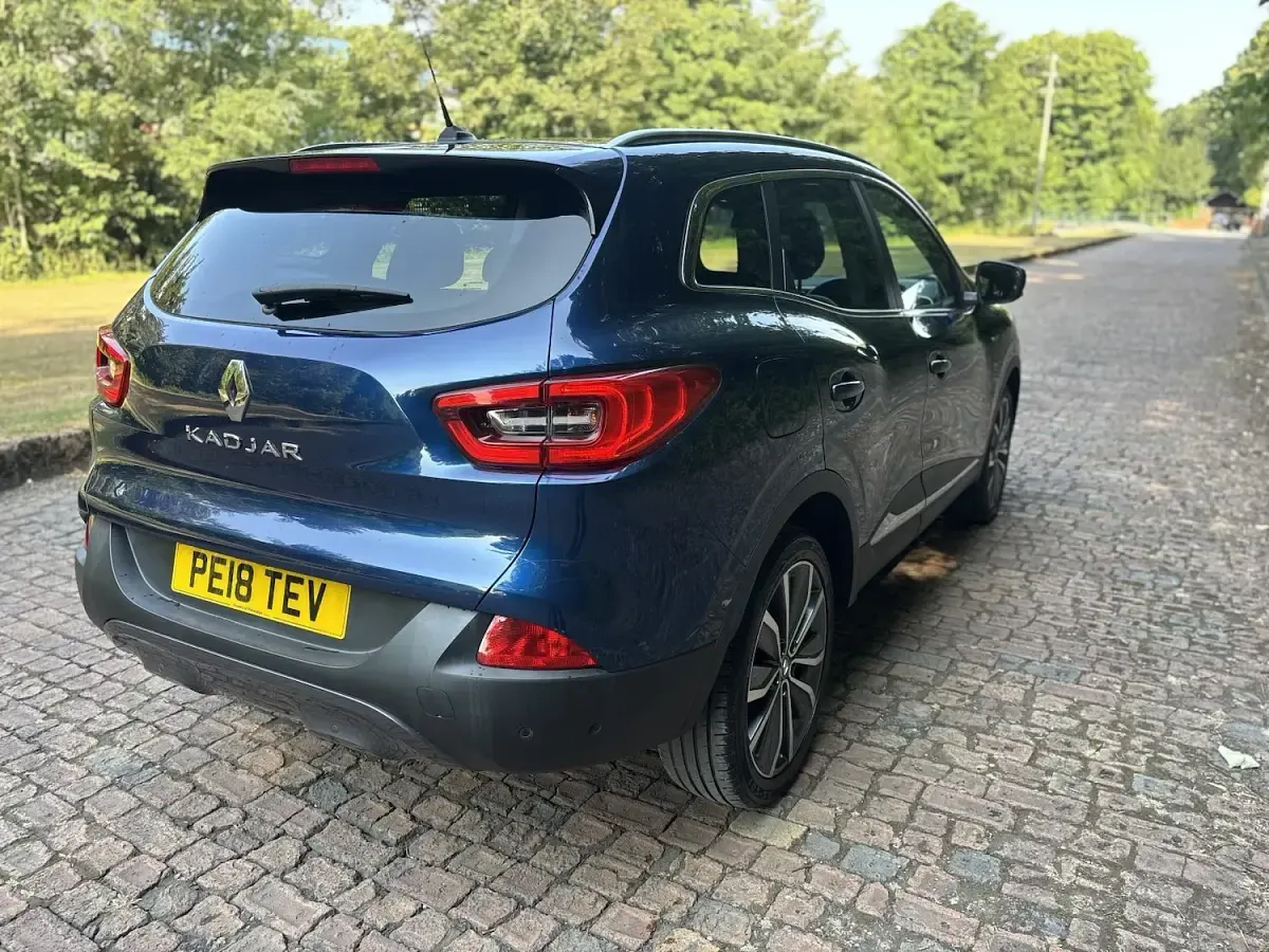 Used Renault Kadjar Signature 2018 Blue SUV