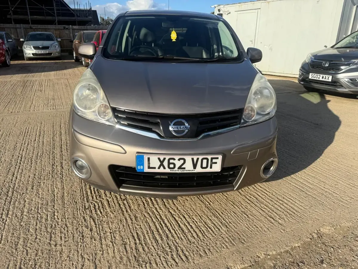 Used Nissan Note N-TEC 110 HP (80 kW) 2012 Beige Hatchback