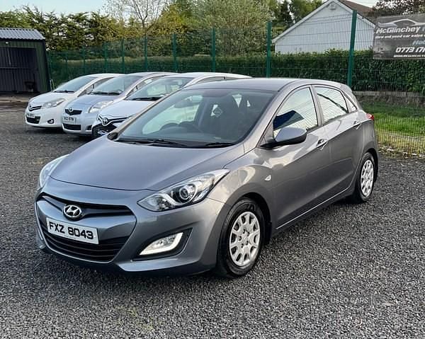 Grey Used 2013 Hyundai i30 Classic Hatchback | £4,250 (A bit pricey) - Image 1/4
