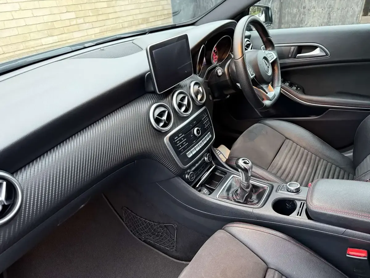 Used Mercedes A200 AMG line 2015 Black Hatchback