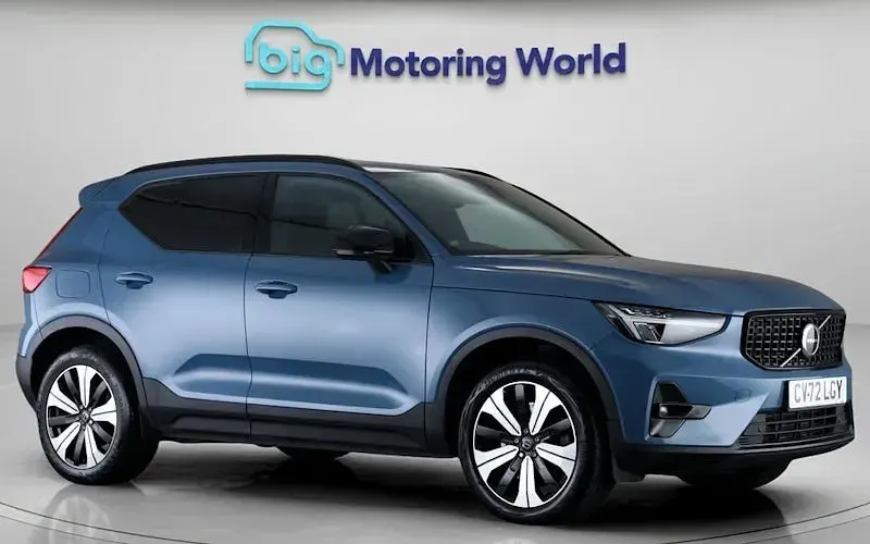 Used Volvo XC40 Plus 211 HP (155 kW) 2022 SUV