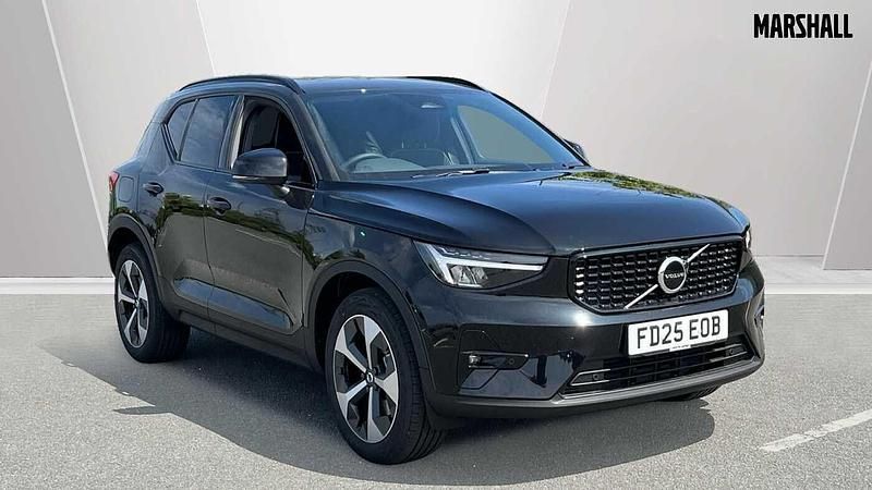 New 2026 Volvo XC40 Plus SUV | £34,513 (Super price) - Image 1/3