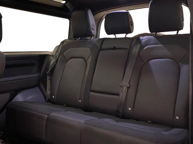 Used Land Rover Defender HSE Dynamic 2024 Grey SUV