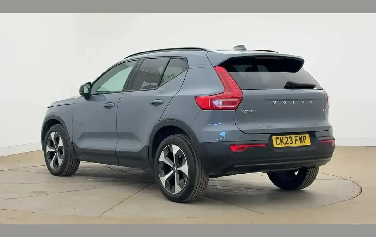 Used Volvo XC40 Ultimate 194 HP (142 kW) 2023 Grey SUV