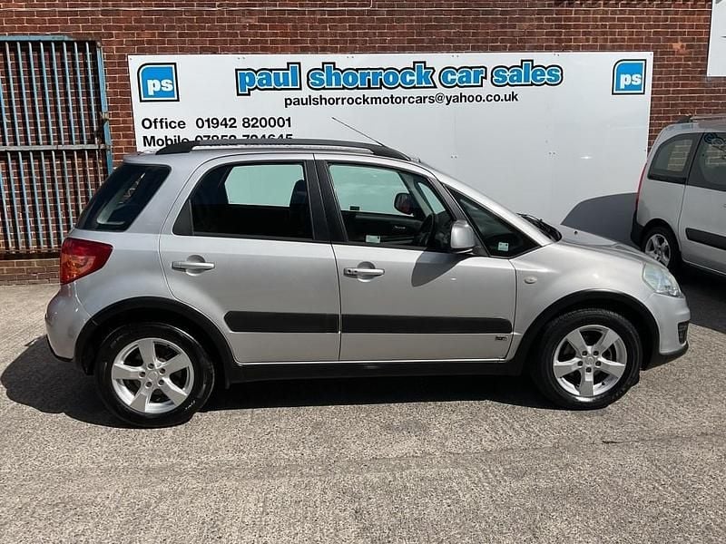 Silver Used 2010 Suzuki SX4 SZ4 Hatchback | £1,895 (Fair price) - Image 1/4