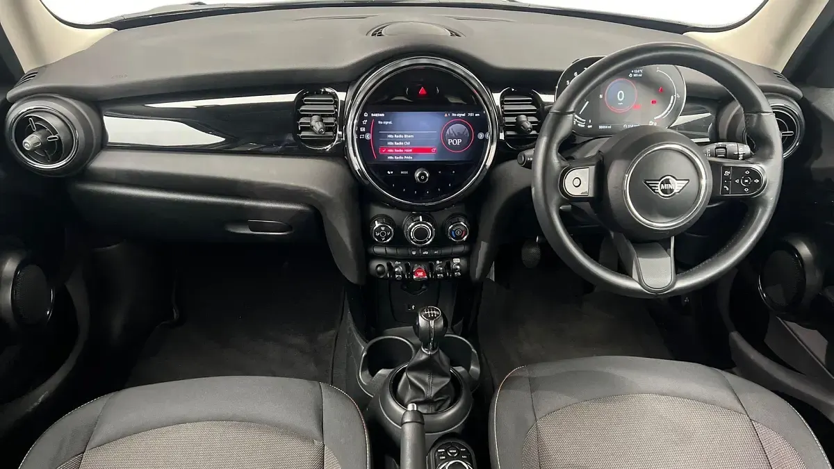 Used Mini Cooper Classic 136 HP (100 kW) 2021 Grey Hatchback