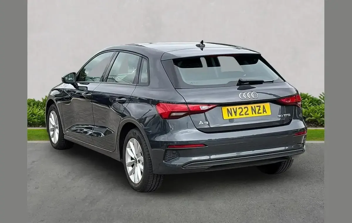 Used Audi A3 Advanced 108 HP (79 kW) 2022 Grey Sedan