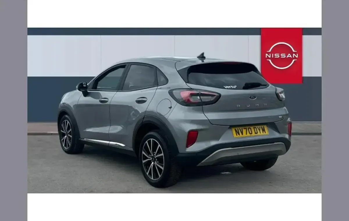 Used Ford Puma Titanium 125 HP (91 kW) 2020 Silver SUV