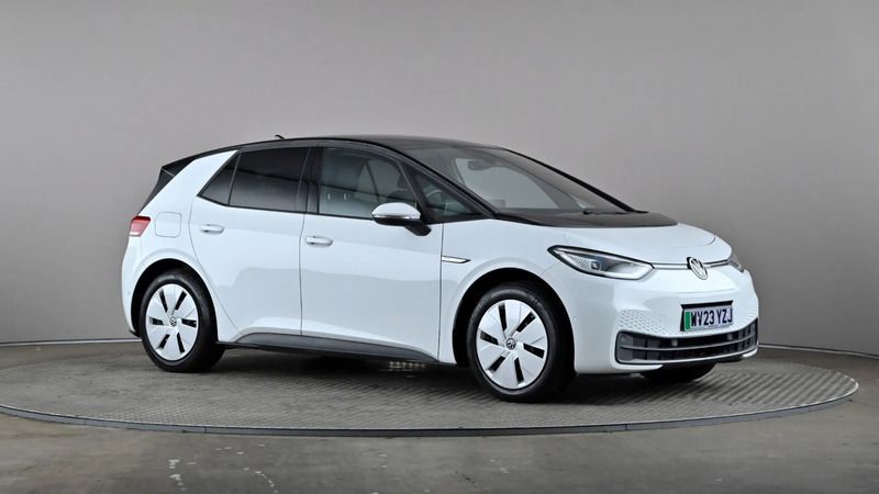White Used 2023 VW ID.3 Pro Performance Hatchback | £18,498 (Fair price) - Image 1/4