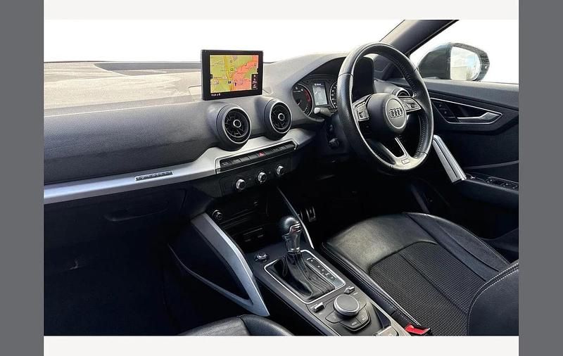 Used Audi Q2 S-Line 190 HP (139 kW) 2021 Daytona grey SUV