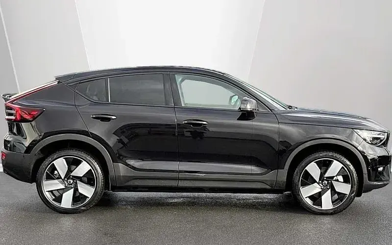 Usado Volvo EC40 Ultra 300 kW (408 HP) 2026 SUV