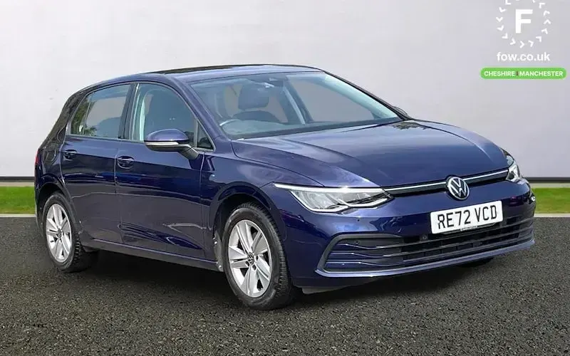 Used VW Golf VIII Life 150 HP (110 kW) 2024 Hatchback