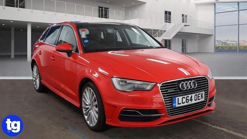 Used Audi A3 Sportback e-tron Advanced 2015 Red Hatchback