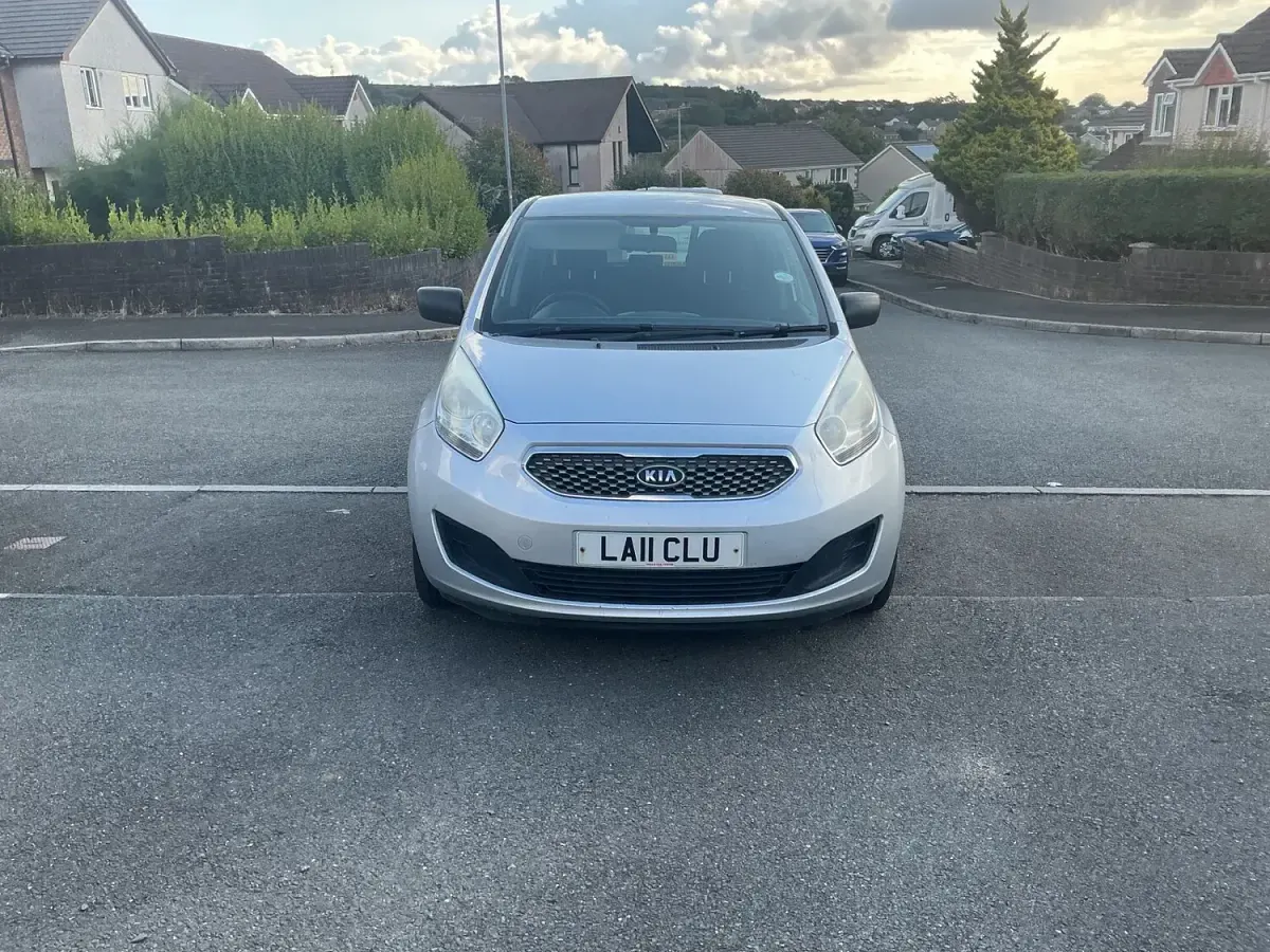 Used Kia Venga 2011 Silver Hatchback