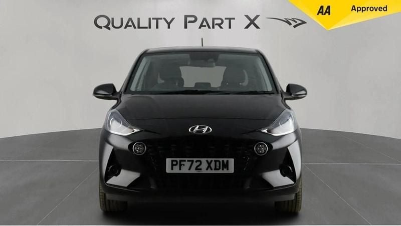 Used Hyundai i10 Premium 84 HP (61 kW) 2023 Black Hatchback